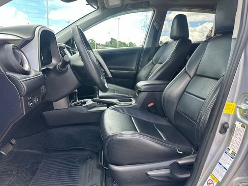 Used 2017 Toyota RAV4 XLE w/ Premium Special Value Package AWD/4WD image 11