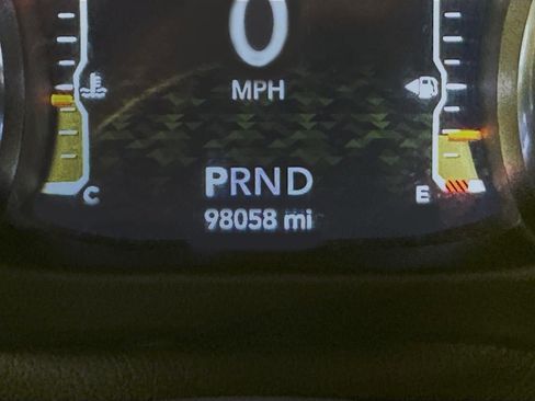 Used 2020 Jeep Wrangler Unlimited Sahara image 46