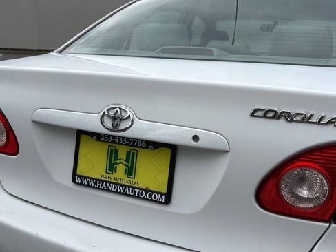 Used 2005 Toyota Corolla CE FWD image 18