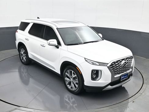 Used 2022 Hyundai Palisade SEL w/ Premium Package image 16