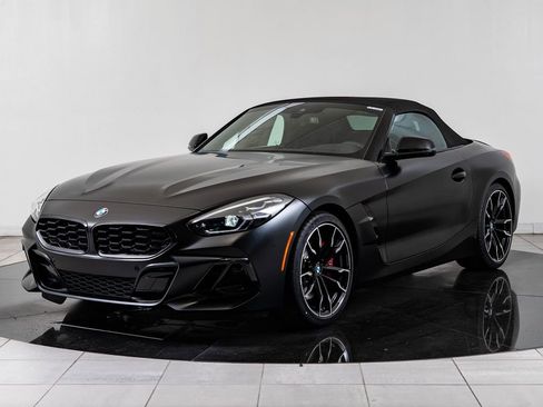 New 2026 BMW Z4 M40i RWD image 2