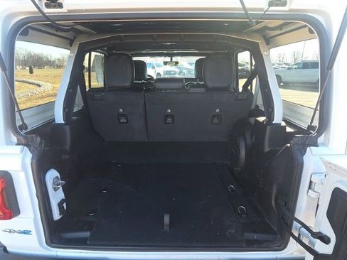 Used 2023 Jeep Wrangler Unlimited Sahara w/ Cold Weather Group image 12