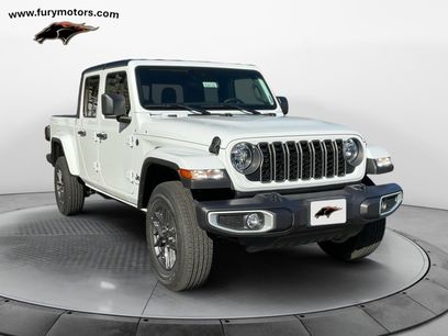 New 2025 Jeep Gladiator Sport