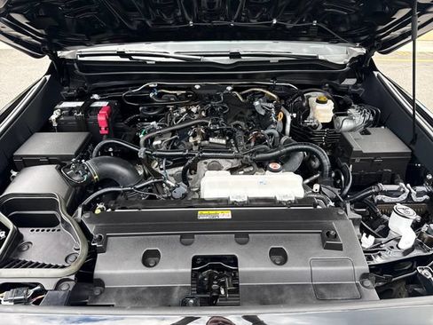 Used 2025 Toyota Tacoma SR RWD image 22