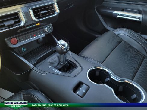 Used 2024 Ford Mustang GT Premium image 24