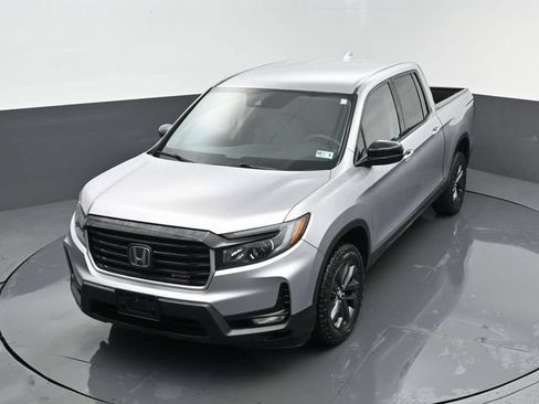 Used 2022 Honda Ridgeline Sport image 18
