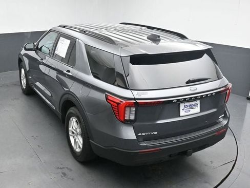 Certified 2025 Ford Explorer Active AWD/4WD image 26