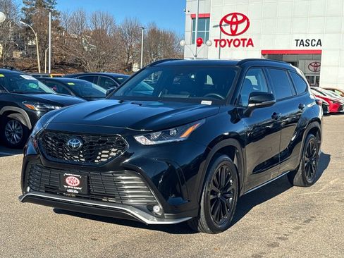 Used 2023 Toyota Highlander XSE image 3