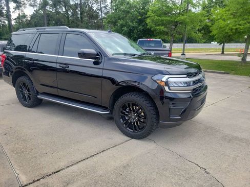 Used 2023 Ford Expedition XLT RWD image 11