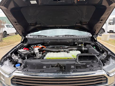 Used 2025 Ford F150 King Ranch w/ FX4 Off-Road Package image 13