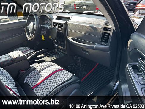 Used 2012 Jeep Liberty Sport w/ Popular Equipment Group image 11