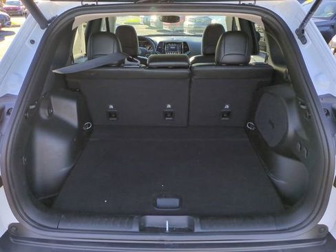 Used 2022 Jeep Cherokee Limited AWD/4WD image 13