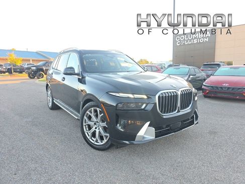 Used 2024 BMW X7 xDrive40i image 1