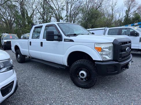 Used 2013 Ford F250 XL w/ Skid Plate Pkg image 5