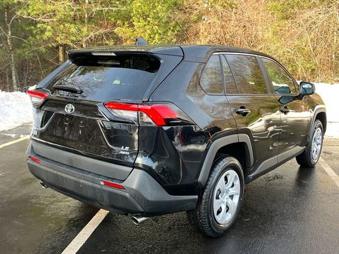 Used 2024 Toyota RAV4 LE image 5