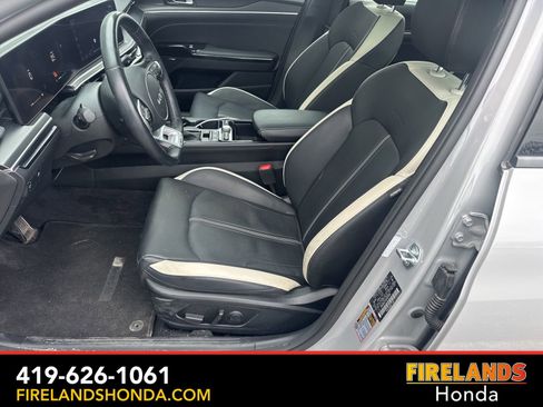 Used 2025 Kia K5 GT-Line w/ GT-Line Premium Package image 17