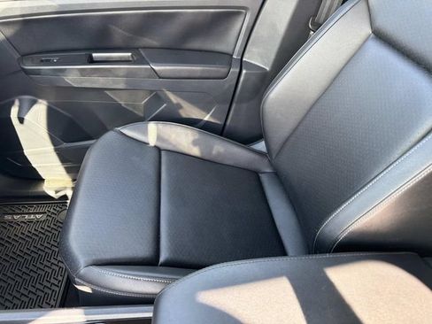 Used 2019 Volkswagen Atlas SEL FWD image 21