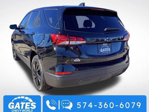 Used 2024 Chevrolet Equinox LS w/ LS Convenience Package image 7