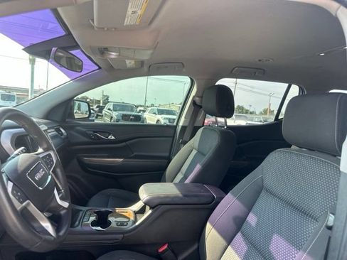 Used 2021 GMC Acadia SLE w/ Driver Convenience Package FWD image 35