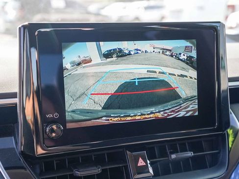 Used 2026 Toyota Corolla LE FWD image 27