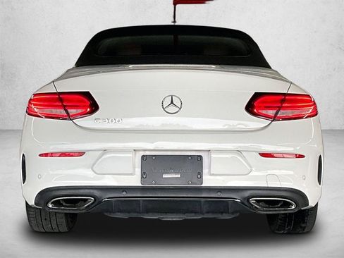 Used 2019 Mercedes-Benz C 300 Cabriolet image 4
