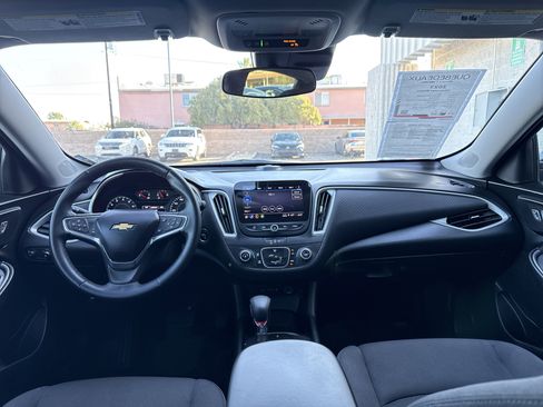 Used 2023 Chevrolet Malibu RS image 18