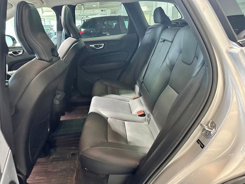 Used 2023 Volvo XC60 B5 Plus w/ Climate Package AWD/4WD image 13