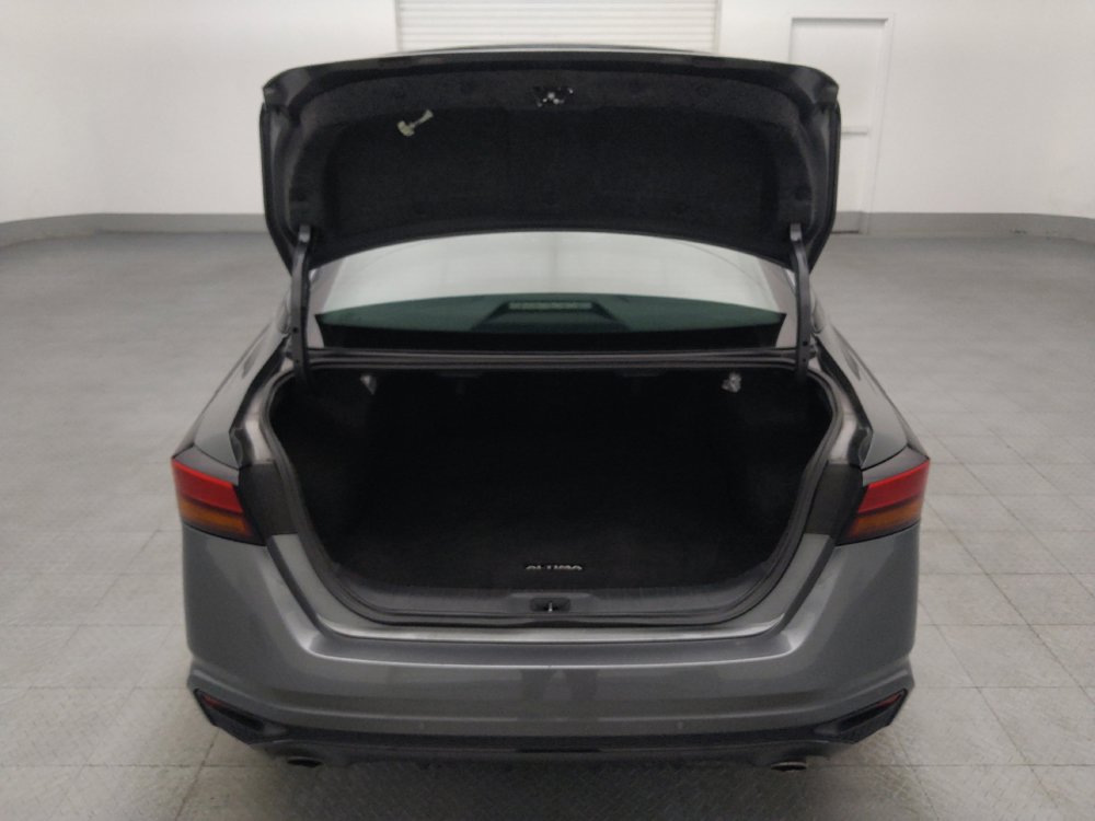 Used 2025 Nissan Altima 2.5 SR FWD image 29