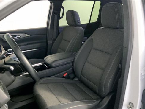 Used 2024 Chevrolet Traverse LT AWD/4WD image 22