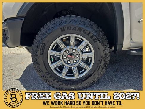 New 2026 GMC Sierra 1500 AT4X AWD/4WD image 30