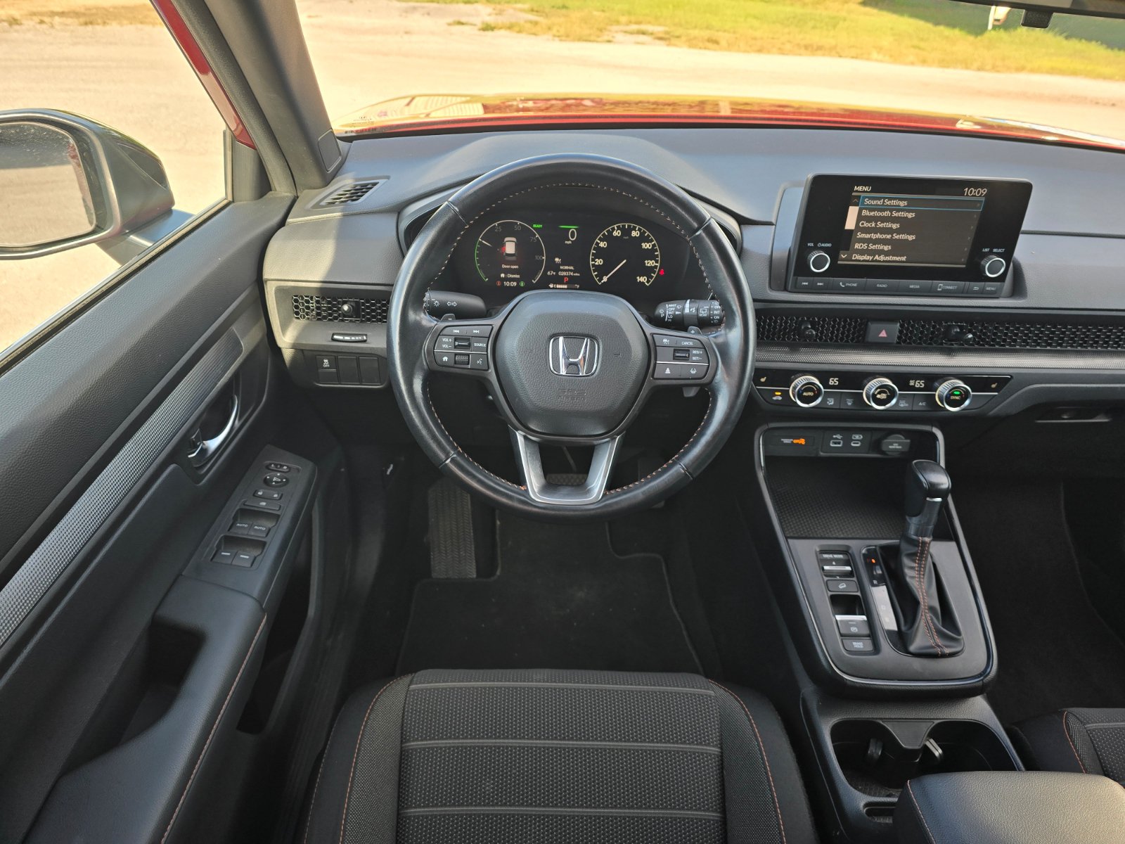 Used 2025 Honda CR-V Sport image 13