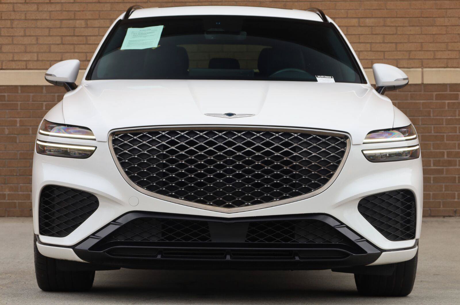 Used 2022 Genesis GV70 3.5T Sport AWD/4WD image 6
