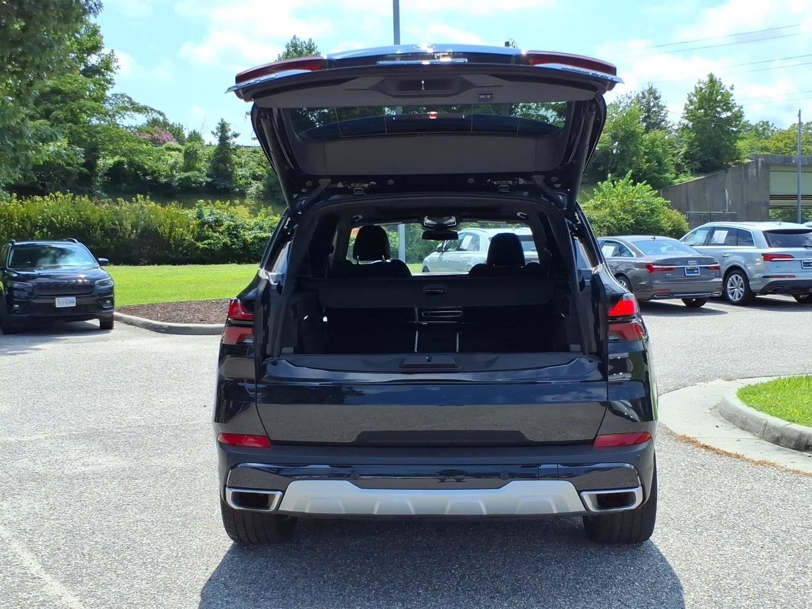 Used 2026 BMW X5 sDrive40i RWD image 32