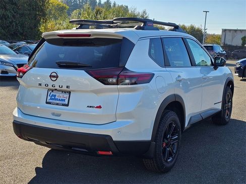 New 2026 Nissan Rogue SV image 5