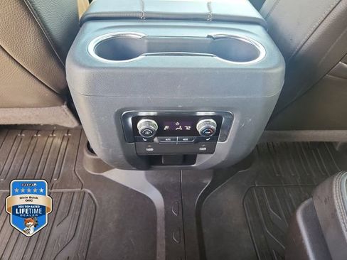 Certified 2022 GMC Yukon Denali RWD image 13