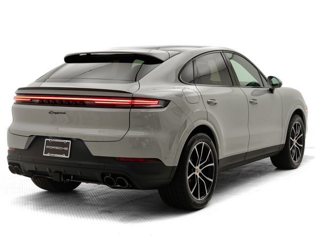 Certified 2026 Porsche Cayenne Coupe AWD/4WD image 31