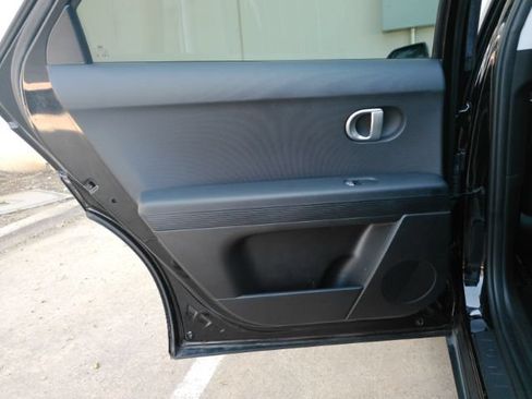 Used 2022 Hyundai Ioniq 5 SE AWD/4WD image 16