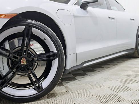Used 2023 Porsche Taycan Turbo image 4