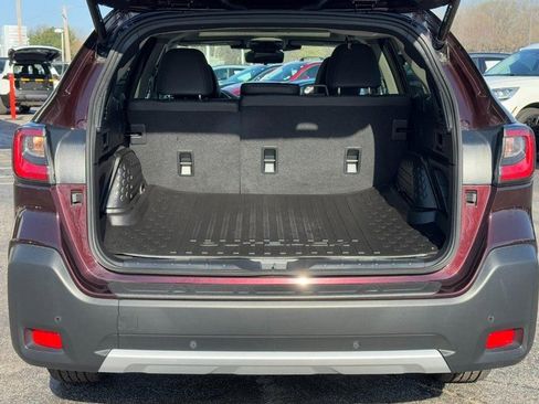 Used 2023 Subaru Outback Touring image 4