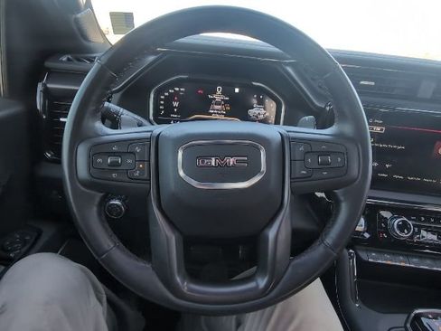 Used 2022 GMC Sierra 1500 AT4X image 14