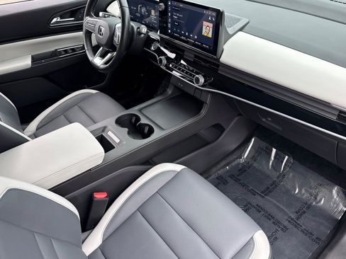 Used 2024 Honda Prologue Touring image 36