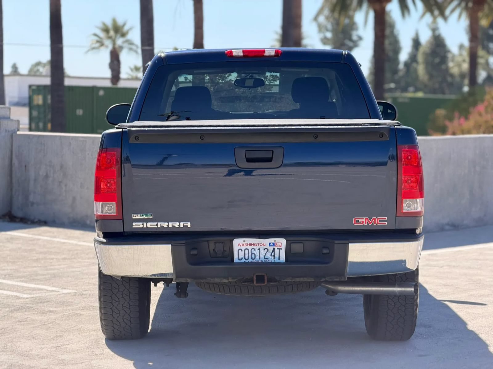 Used 2011 GMC Sierra 1500 SL AWD/4WD image 15