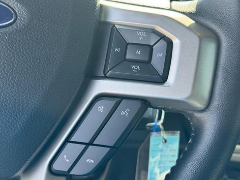 Used 2022 Ford F250 Lariat w/ Tremor Off-Road Package image 21