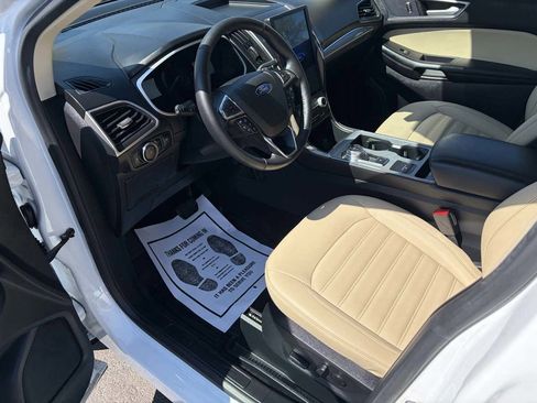 Used 2021 Ford Edge SEL w/ Cargo Accessory Package AWD/4WD image 9