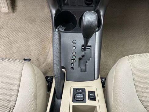 Used 2011 Toyota RAV4 2WD image 19