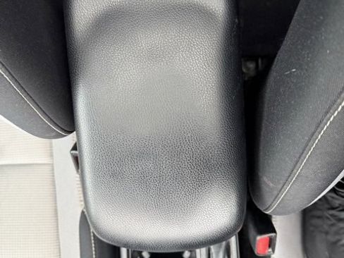 Used 2018 Toyota RAV4 XLE image 25