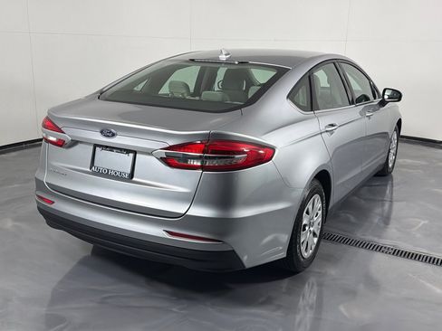 Used 2020 Ford Fusion S FWD image 5