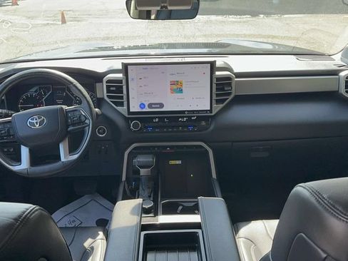 Used 2022 Toyota Tundra Limited w/ Power Package AWD/4WD image 13