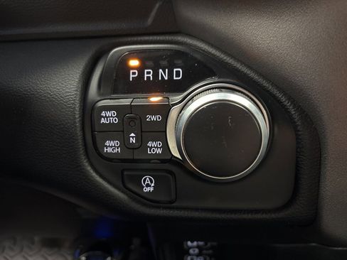 Used 2021 RAM 1500 Big Horn image 36