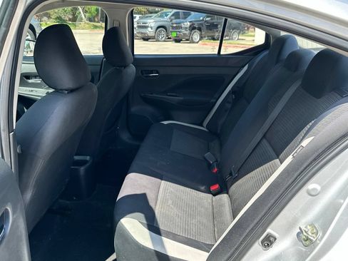 Used 2021 Nissan Versa SV FWD image 23